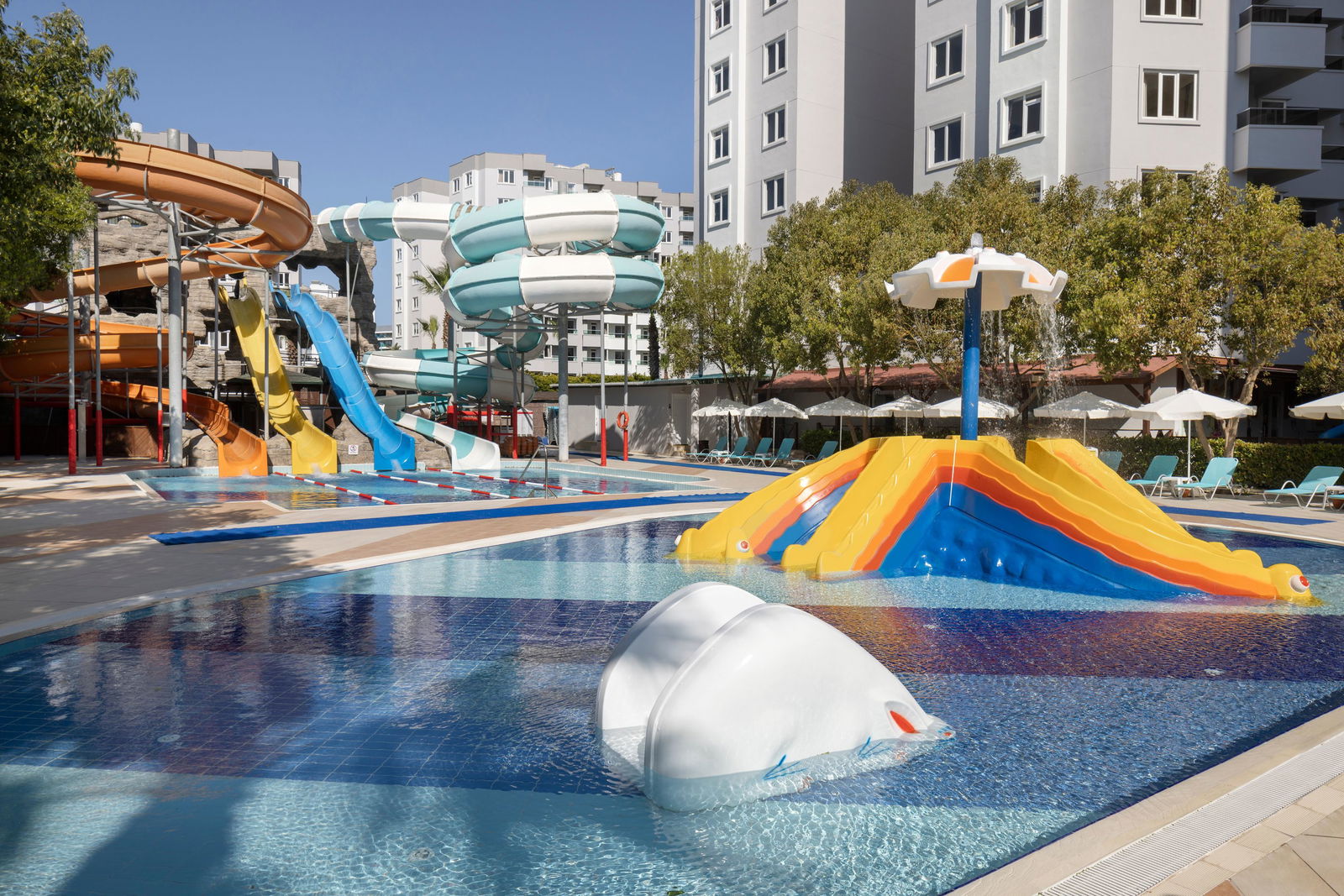 Hotel Ramada Resort By Wyndham Lara