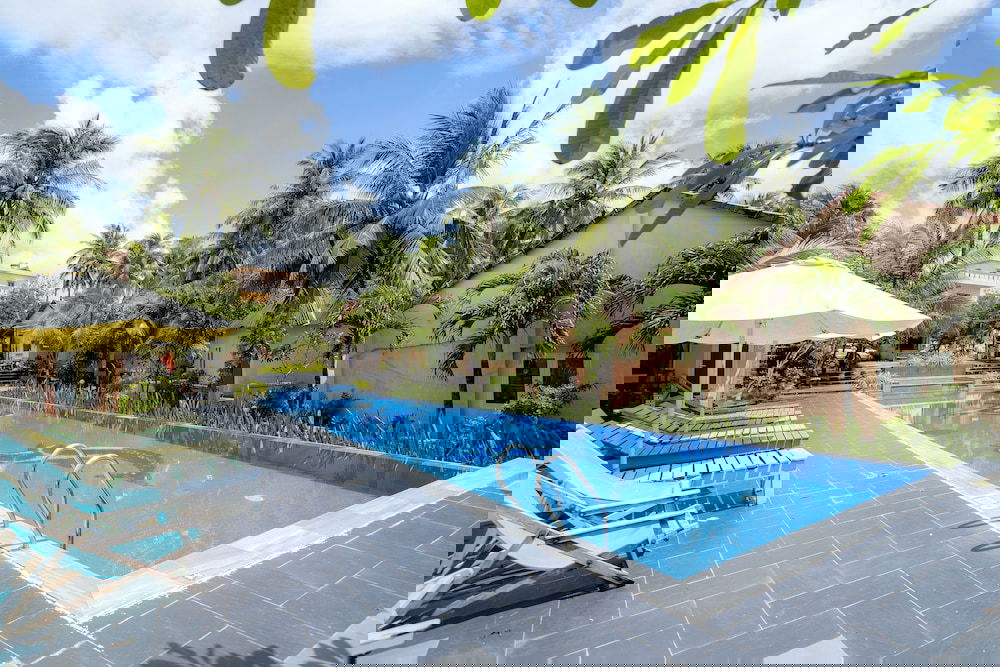 Hotel Thai Tan Tien Resort