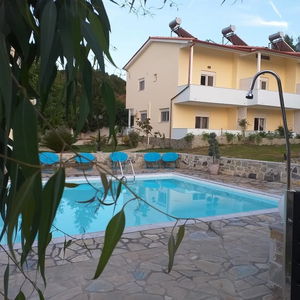 Hotel Caretta Village cazare Toroni