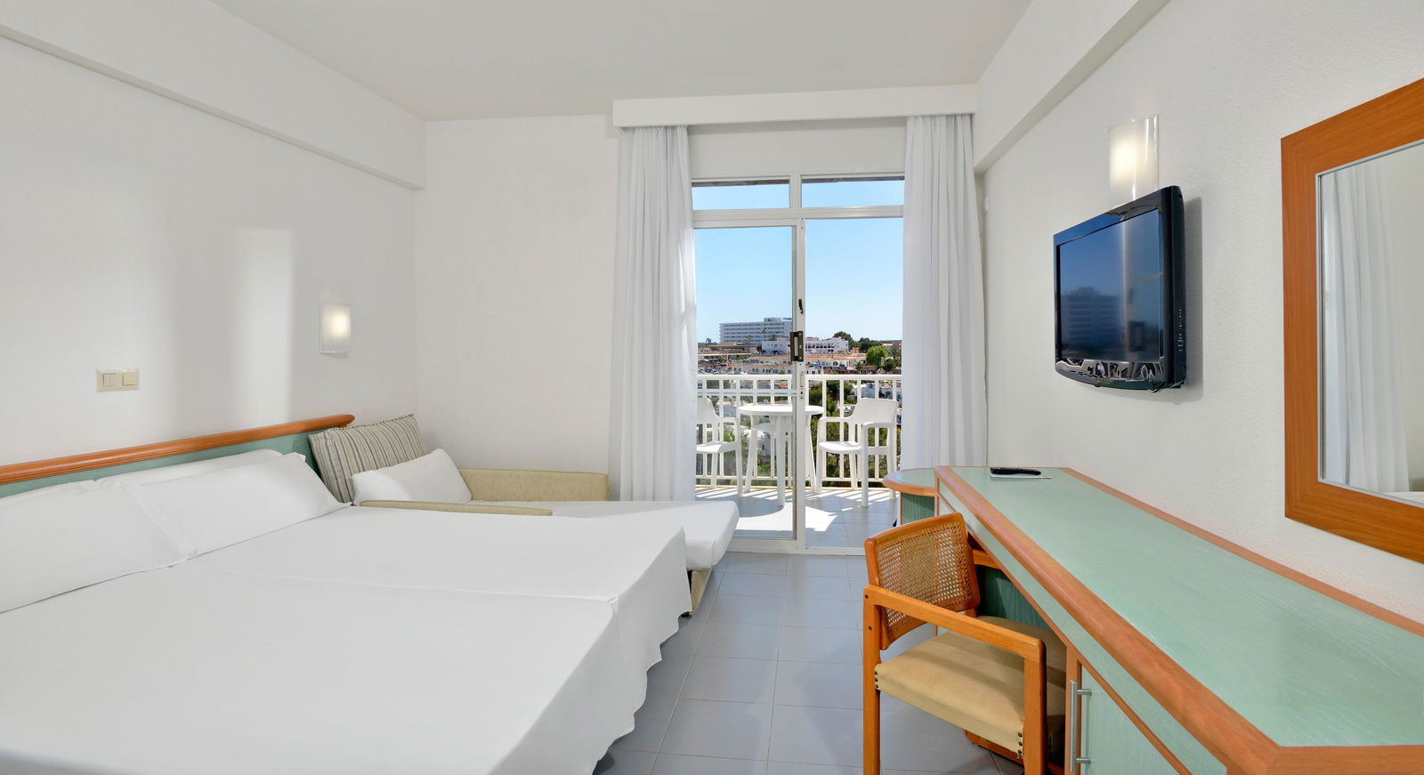 Hotel Aluasun Cala Antena