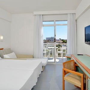 Hotel Aluasun Cala Antena cazare Cales de Mallorca