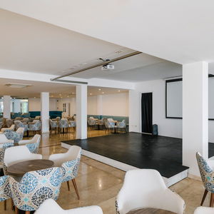 Hotel Alua Suites Las Rocas cazare Cala d'Or