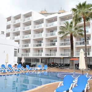 Hotel Paguera Beach cazare Peguera