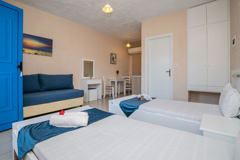 Hotel Mareva Apartments