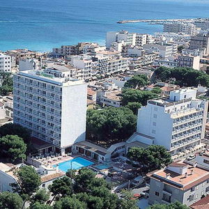 Hotel Grupotel Farrutx cazare Can Picafort