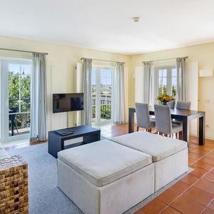 Sejur Domes Lake Algarve, Autograph Collection vacanta Vilamoura