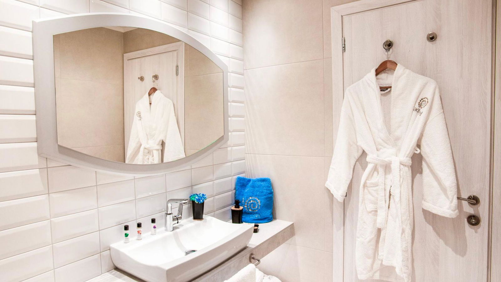 Hotel Acrotel Lily Ann Village