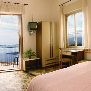 Hotel Elios cazare Taormina