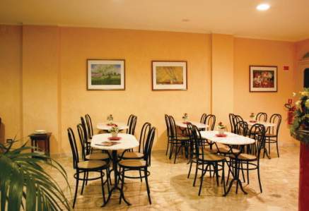 Hotel Astro Suite Hotel