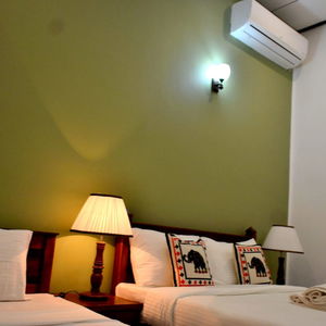 Sejur Capital Regency vacanta Kandy