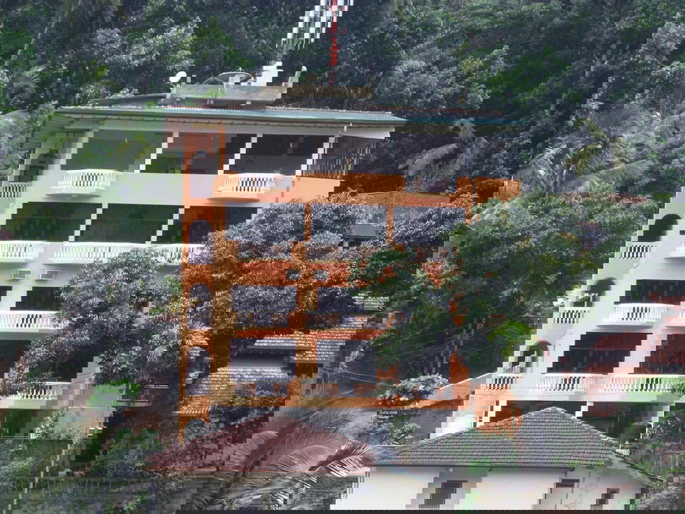 Hotel Majestic Tourist Hotel