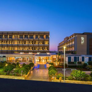 Sejur I Resort Beach Hotel vacanta Stalis