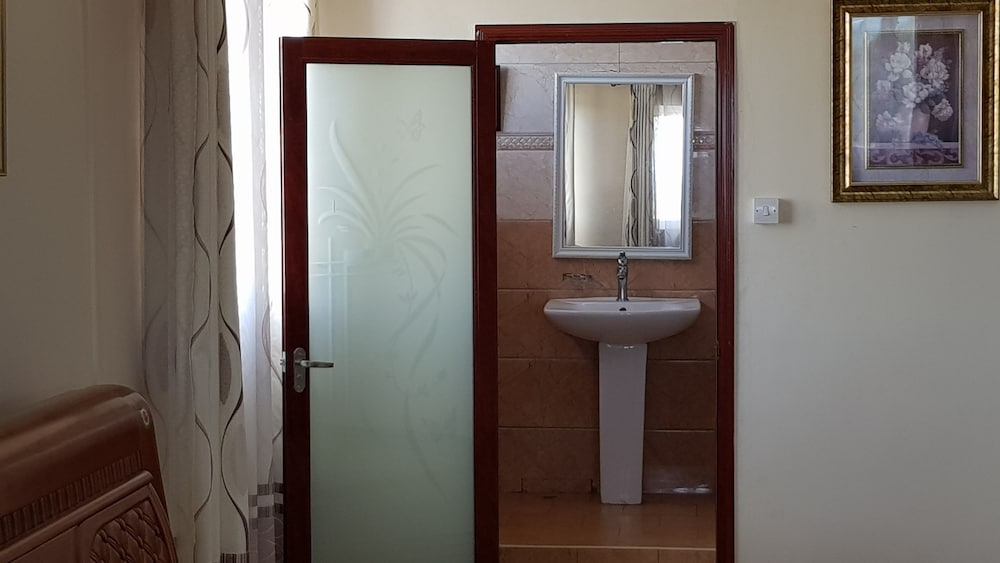 Hotel Mahe Holiday Resort