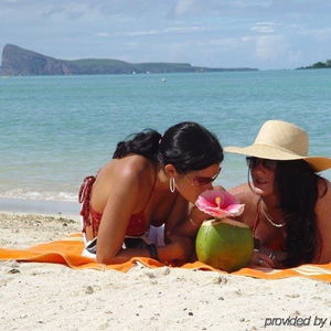 Hotel Ocean Beach Hotel & Spa cazare Grand Baie