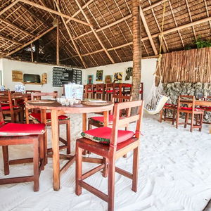 Hotel Blue Reef Sport & Fishing Lodge cazare Jambiani