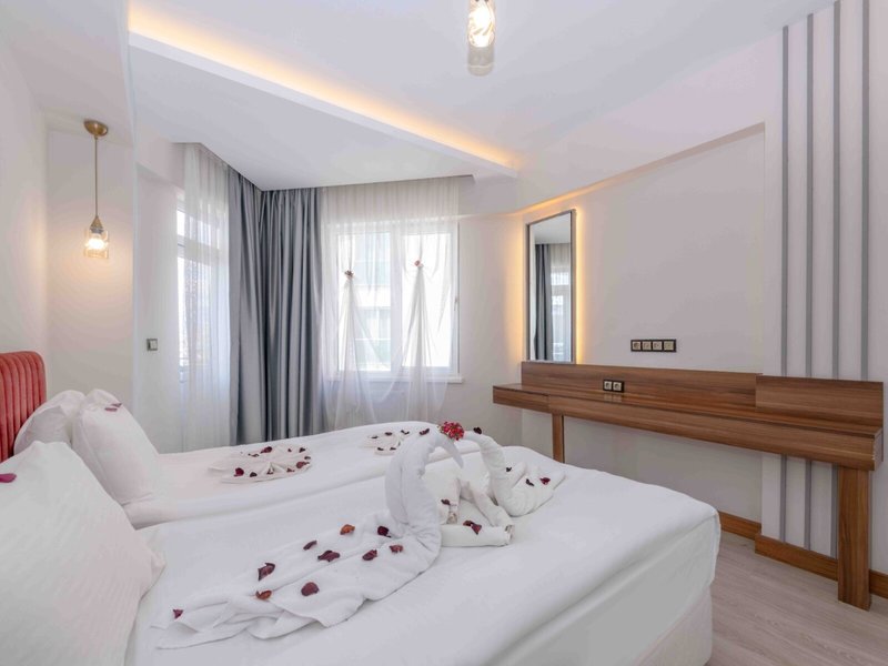 Hotel Citrus Luna Suit Hotel