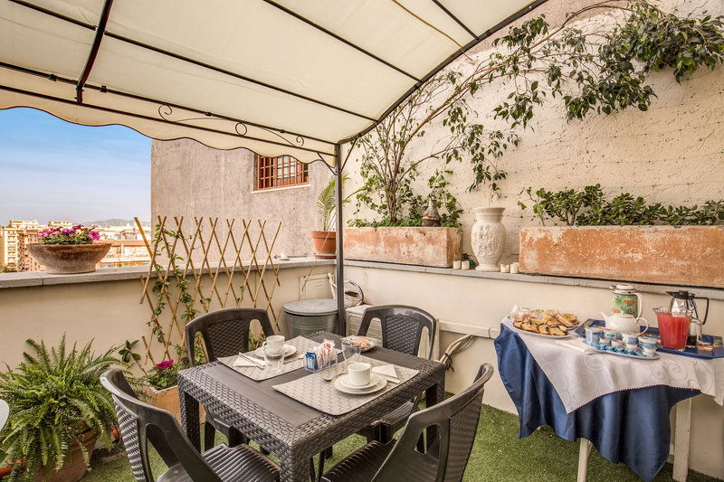 Hotel B&B Piramide Terrace