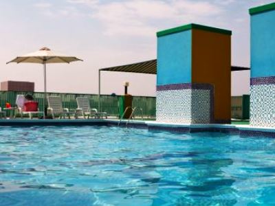 Hotel Golden Sands 5