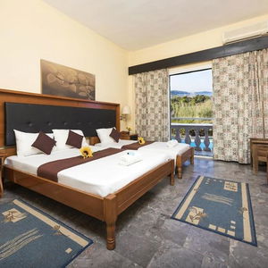 Sejur Potamaki Beach Hotel vacanta Corfu