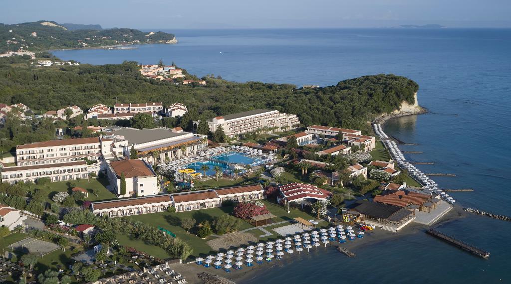 Hotel Roda Beach Resort & Spa