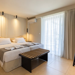 Sejur Alia Beach Hotel Adults Only 18+ vacanta Khersonisos