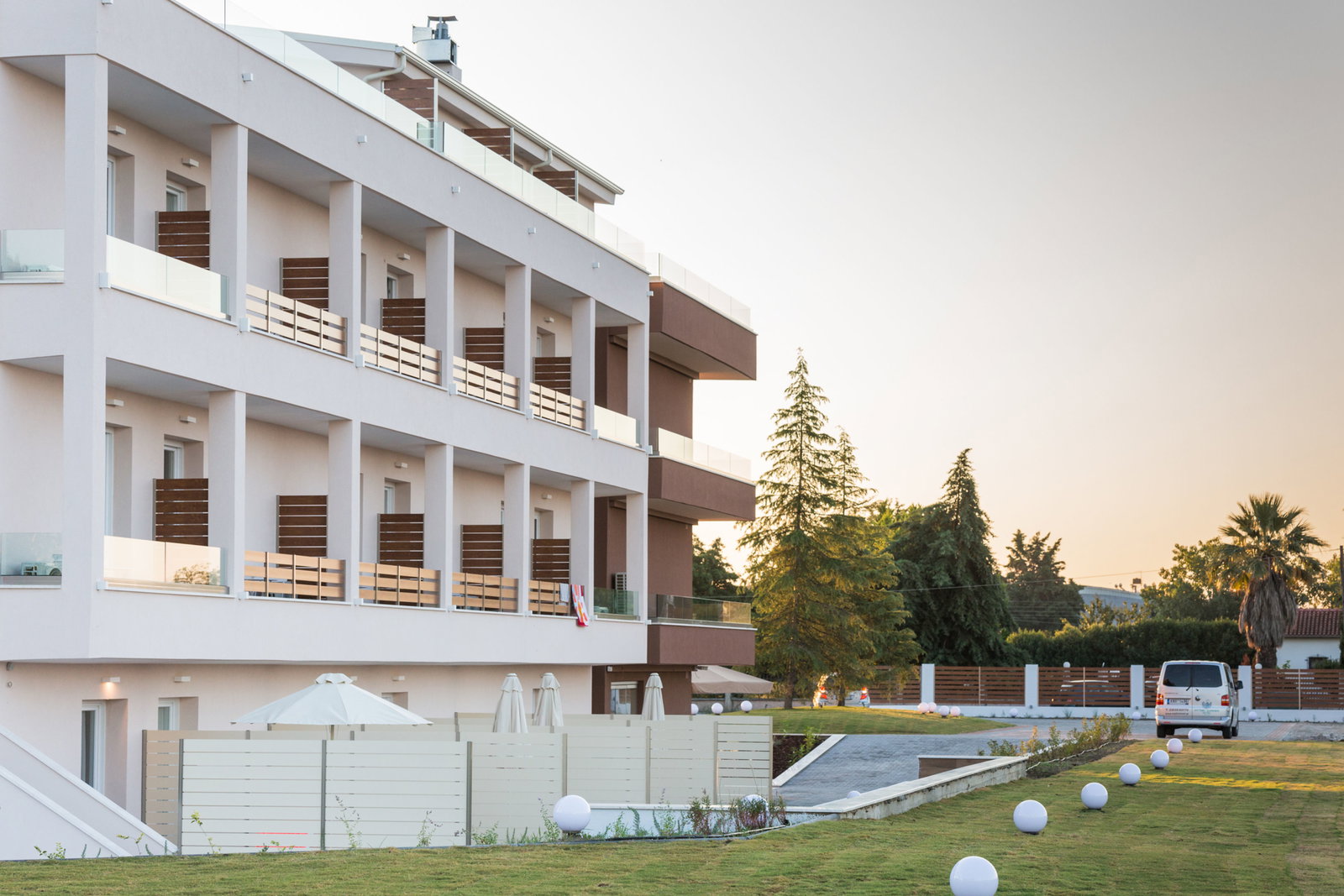 Hotel Mythic Summer Hotel