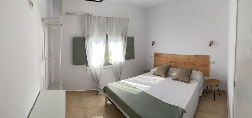 Hotel Hostal Alma