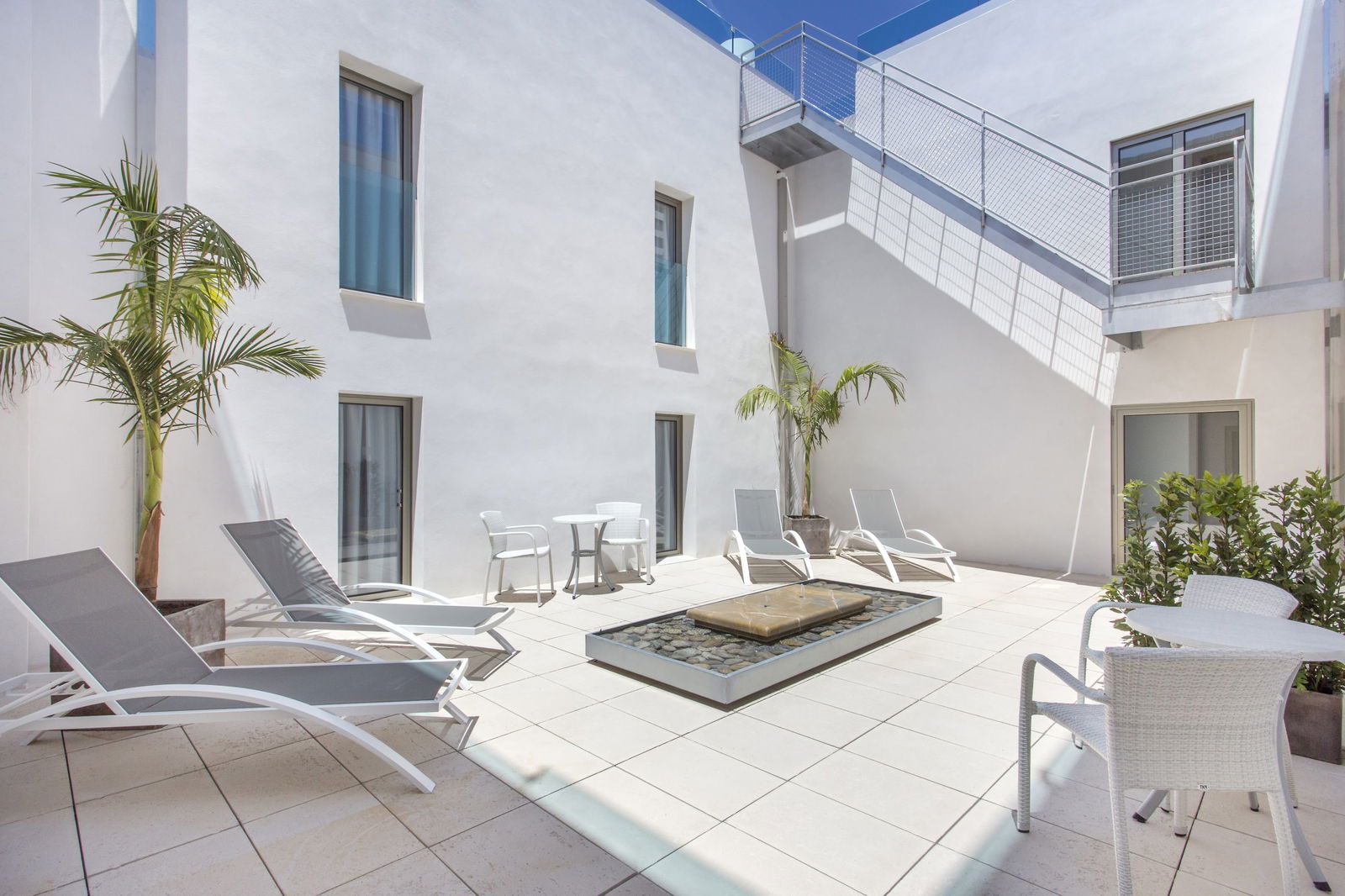 Hotel Llaüt Boutique Hotel