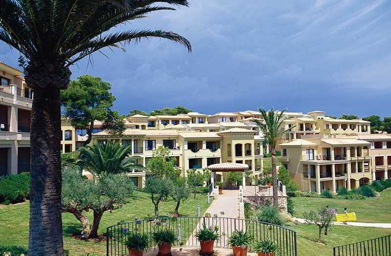Hotel Robinson Cala Serena