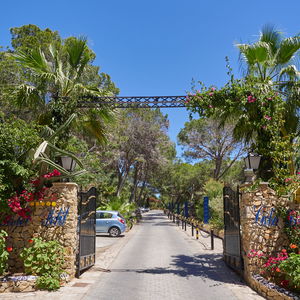 Hotel Hotel Petit Cala Fornells cazare Peguera