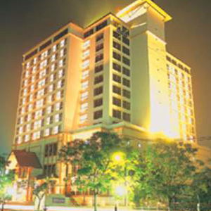 Hotel Amora Beach Resort Phuket cazare Ko Phuket