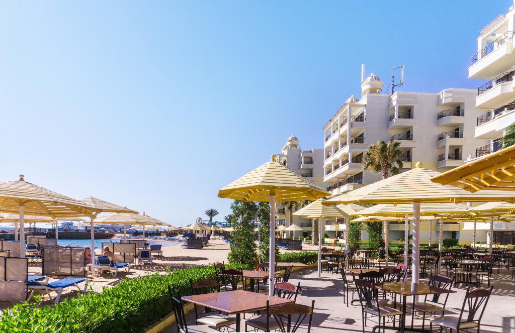 Hotel Sunrise Holidays Resort