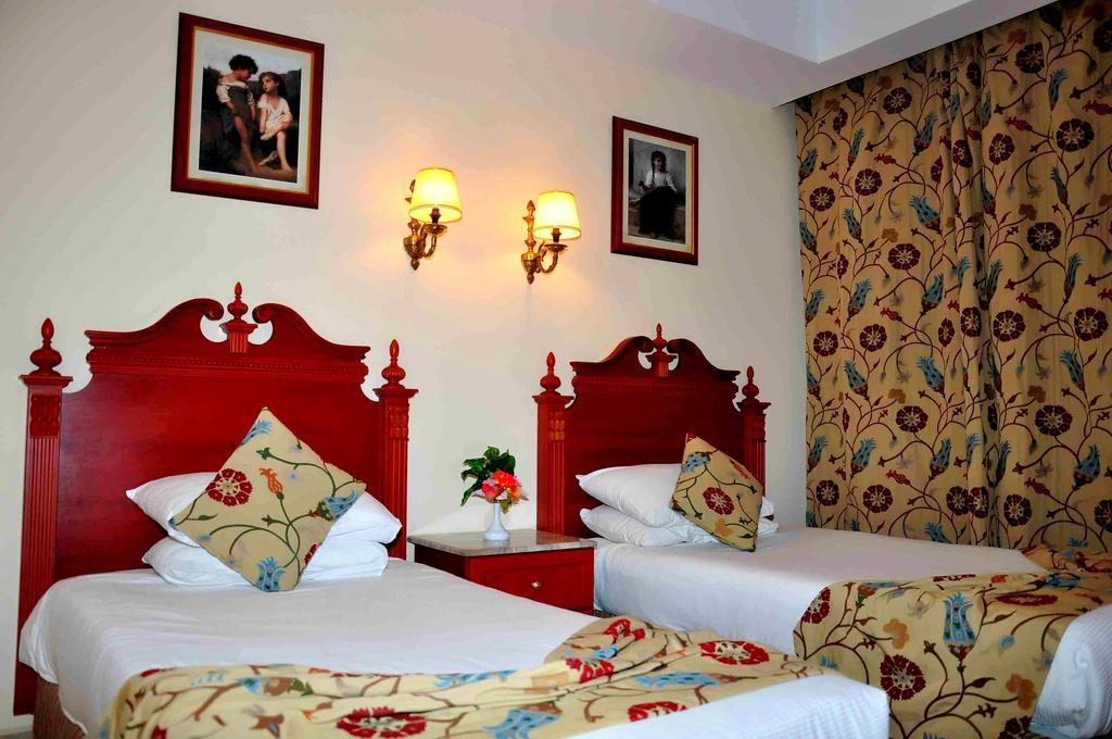 Hotel Titanic Palace & Aqua Park