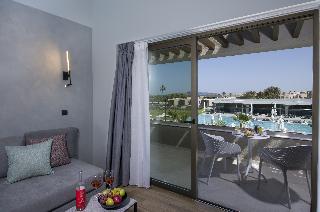 Hotel Myrion Beach Resort And Spa