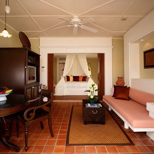 Hotel The Nai Harn cazare Ban Rawai