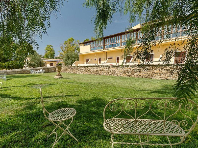 Hotel Villa Calandrino