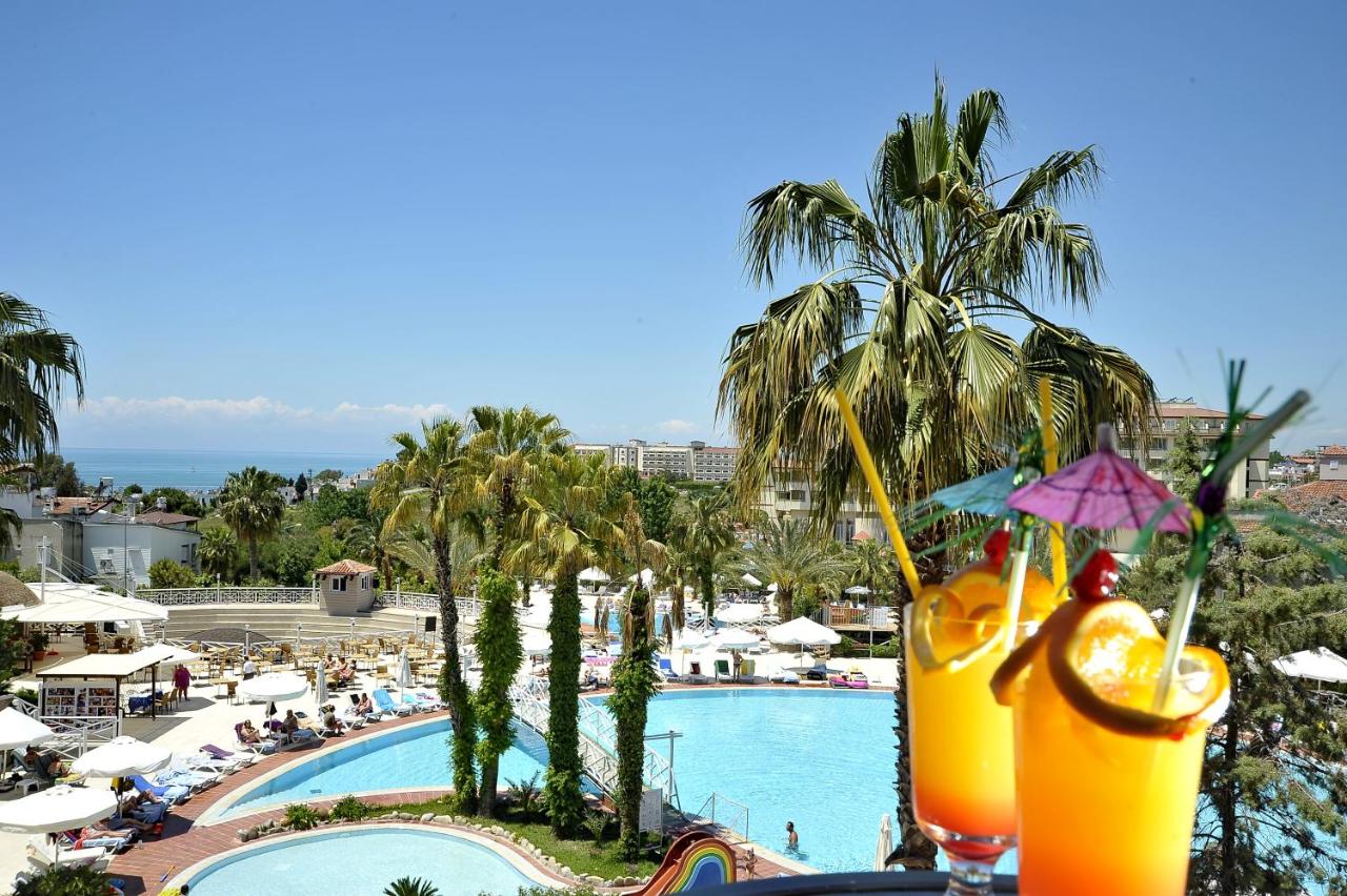 Hotel Seaden Corolla Hotel