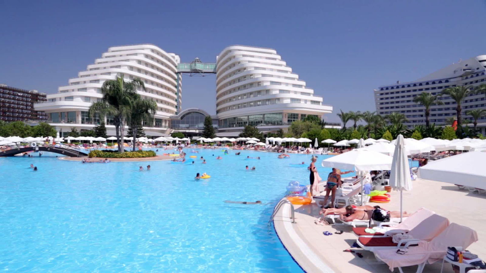 Hotel Miracle Resort