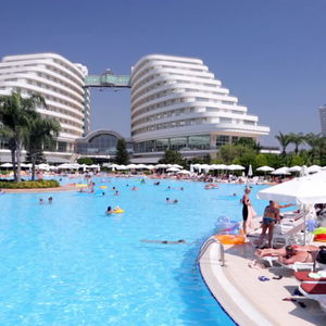 Sejur Miracle Resort vacanta Lara