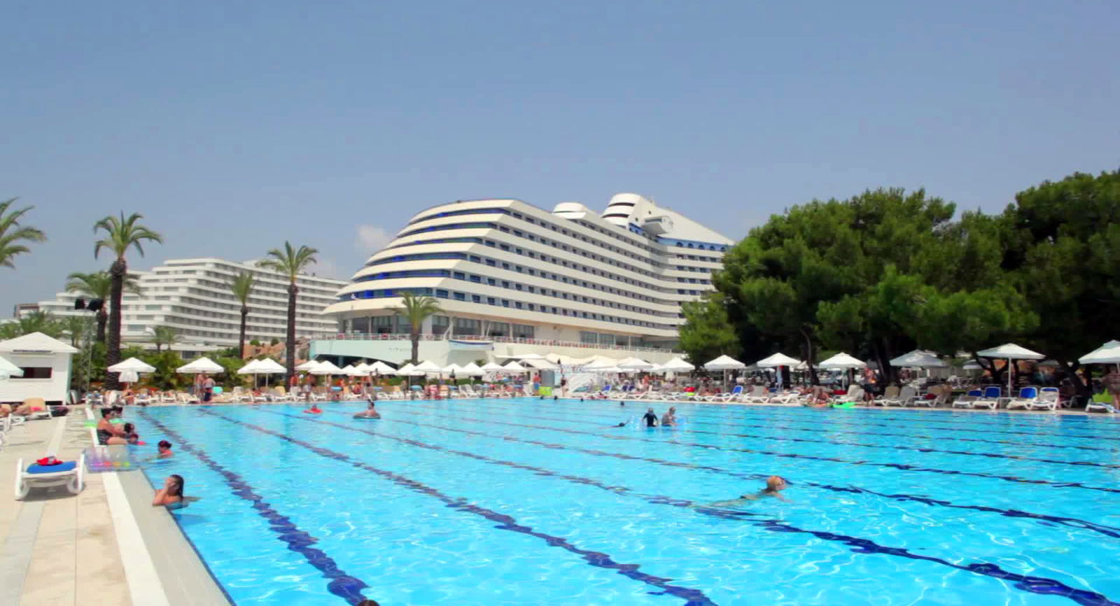 Hotel Titanic Deluxe Lara