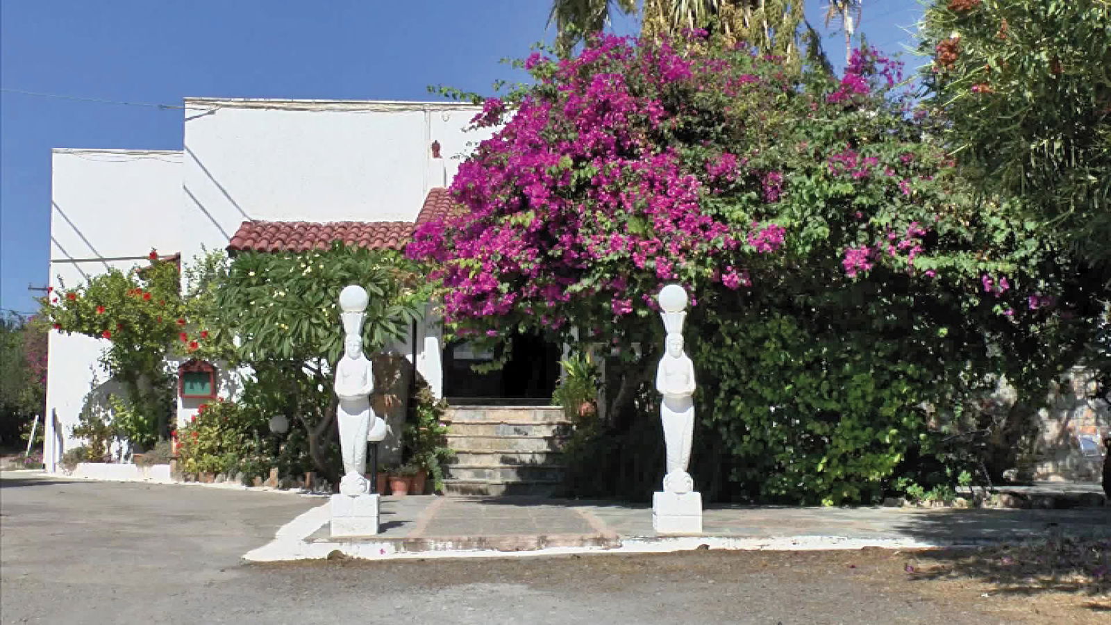 Hotel Marina Village