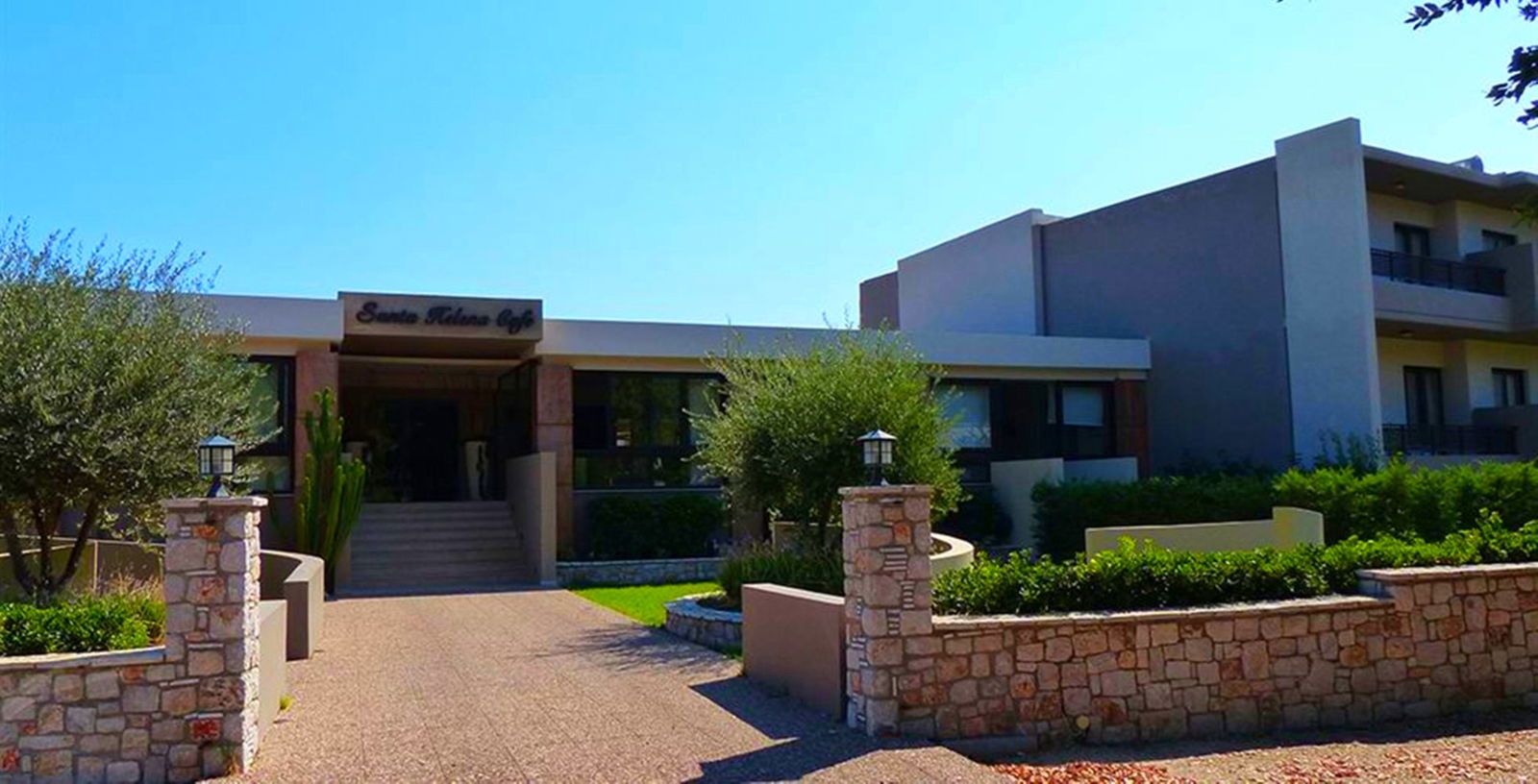 Hotel Santa Helena