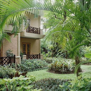 Sejur Risata Bali Resort & Spa vacanta Kuta