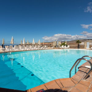 Hotel Holiday Club Jardin De Amadores cazare Puerto Rico