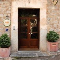 Hotel D'es Puig cazare Deia