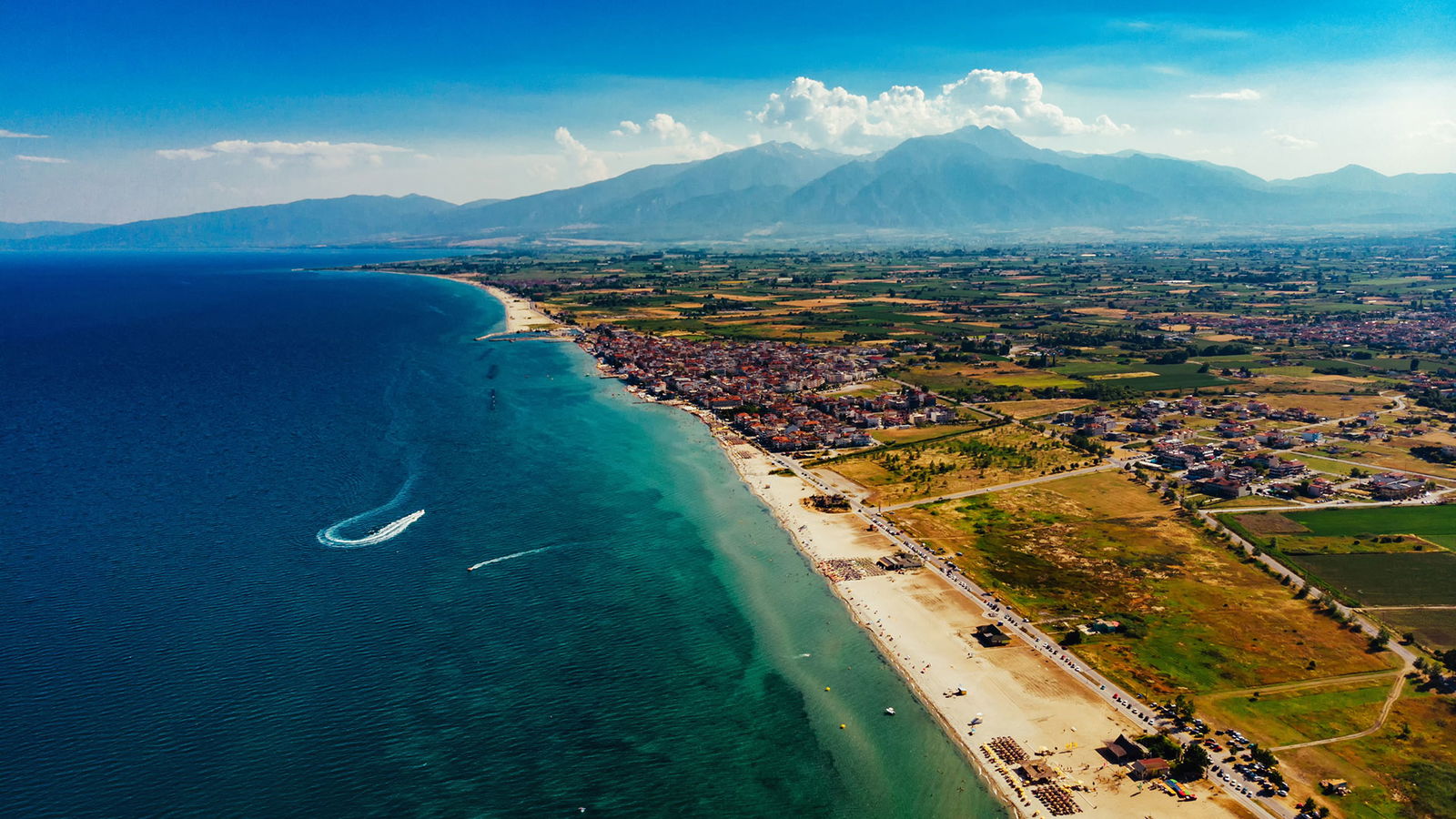 Calatorii in Paralia - Cazare, Sejururi, Circuite